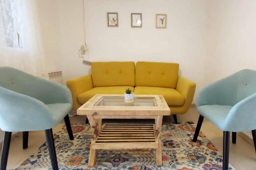 צימר בירושלים- יחידת ארוח מול יער ירושלים Apartment Exterior foto